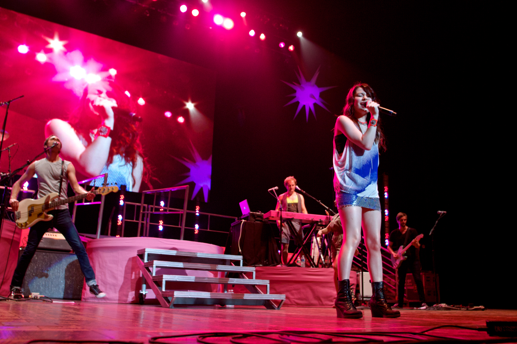Dancing Crazy Tour 
The Mann Center
July 22, 2011